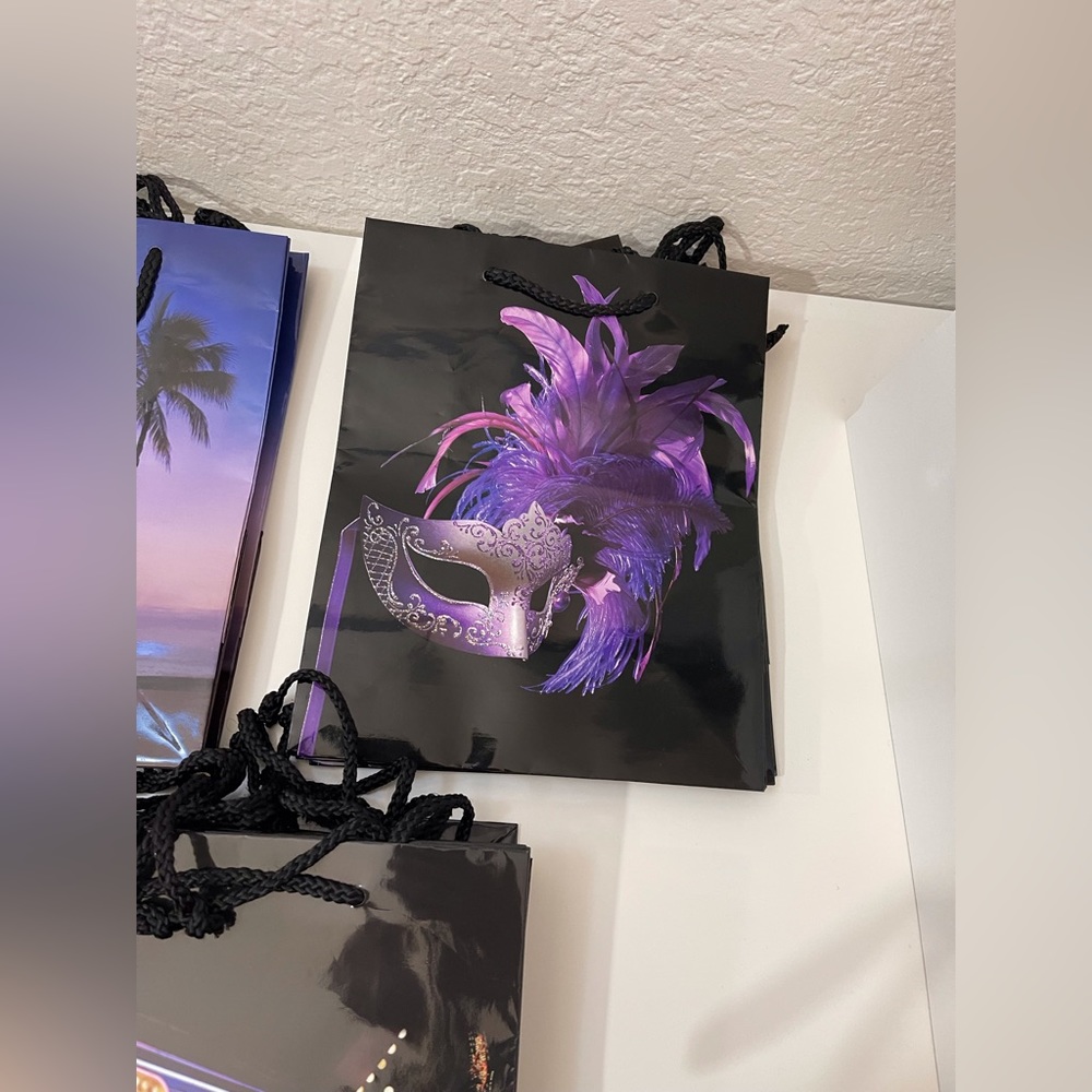 💫Gift Tote Bags (20) Assorted Palm Mask Casino